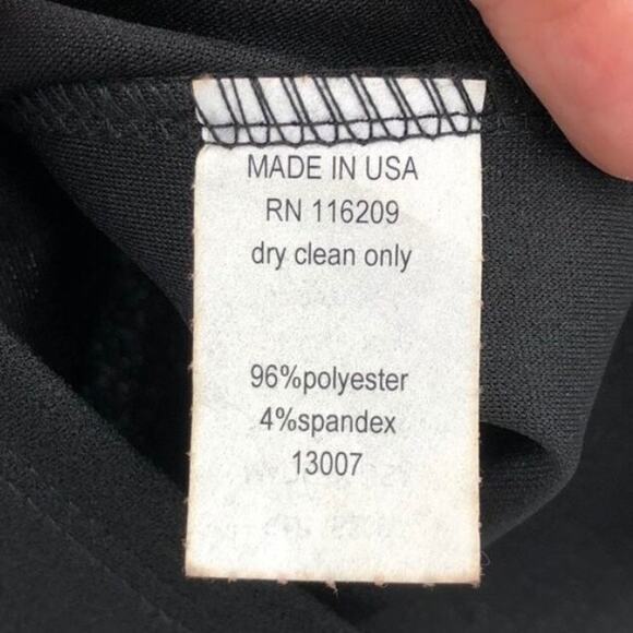 Velvet Torch Women's Jumpsuit S Black Wide Leg Off the Shoulder Short Sleeve NWT - Picture 8 of 10